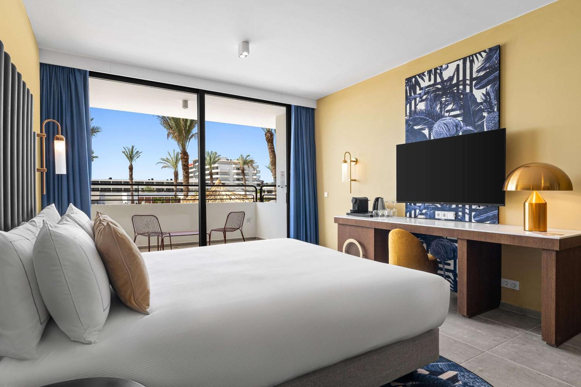 The Rif At Mangrove Beach Corendon All-Inclusive, Curio By Hilton Willemstad Exterior foto