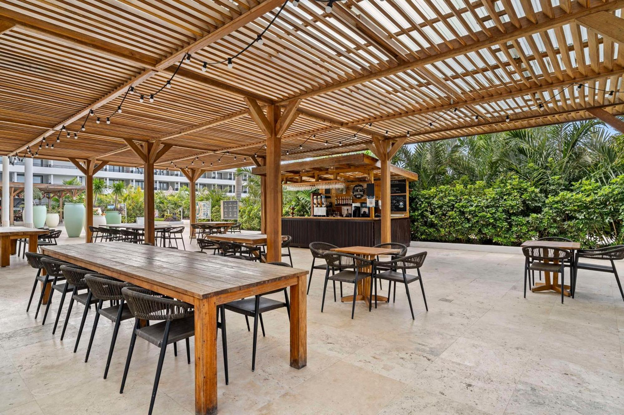 The Rif At Mangrove Beach Corendon All-Inclusive, Curio By Hilton Willemstad Exterior foto