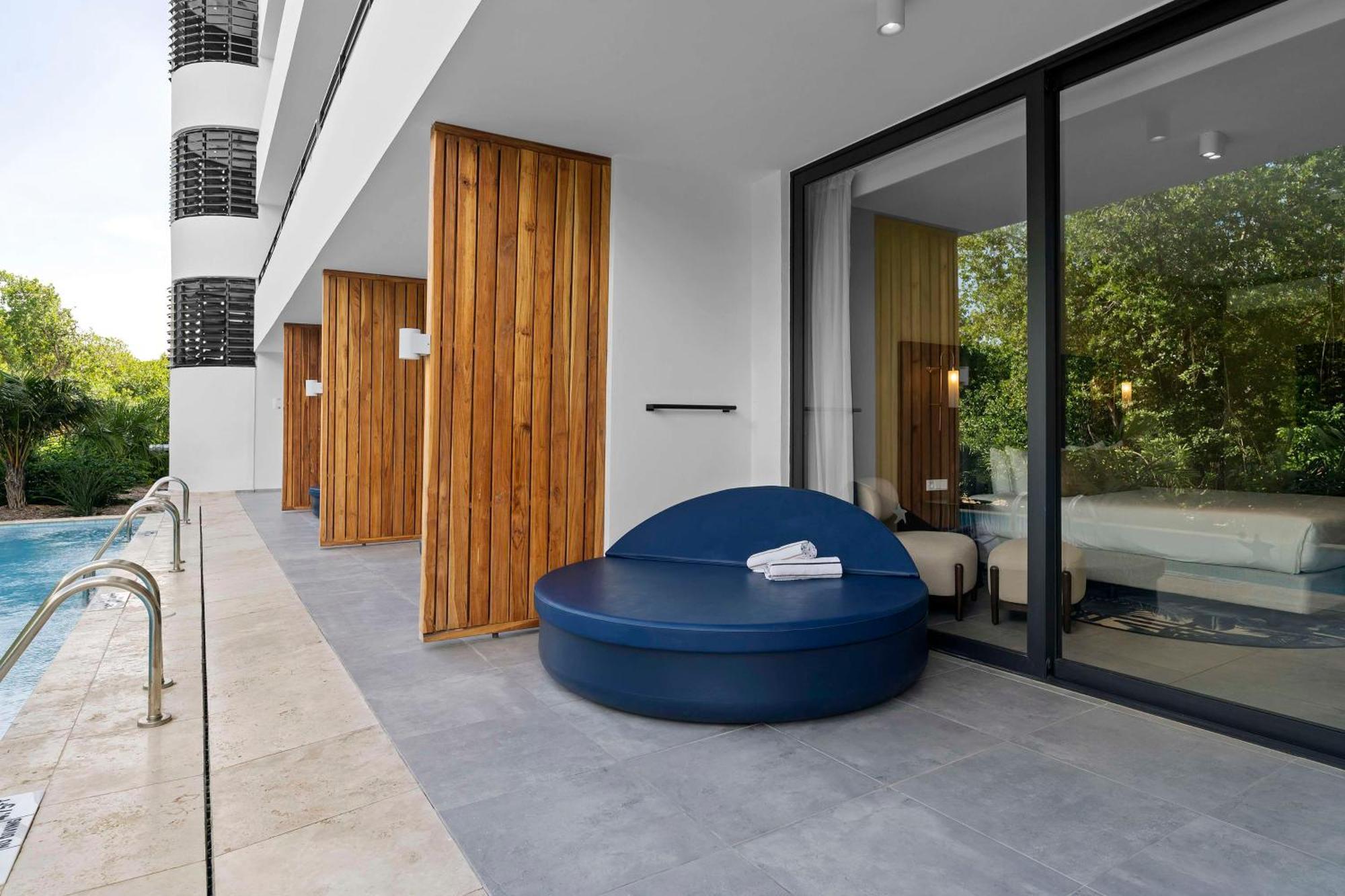 The Rif At Mangrove Beach Corendon All-Inclusive, Curio By Hilton Willemstad Exterior foto