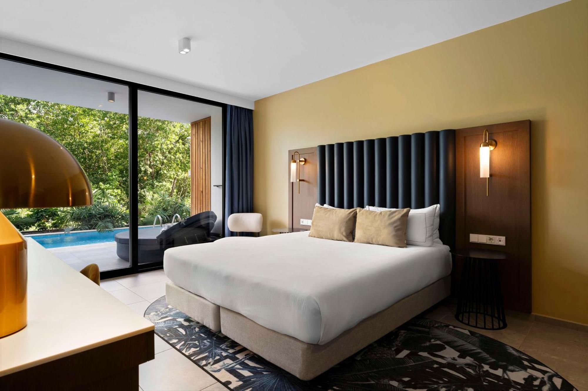 The Rif At Mangrove Beach Corendon All-Inclusive, Curio By Hilton Willemstad Exterior foto